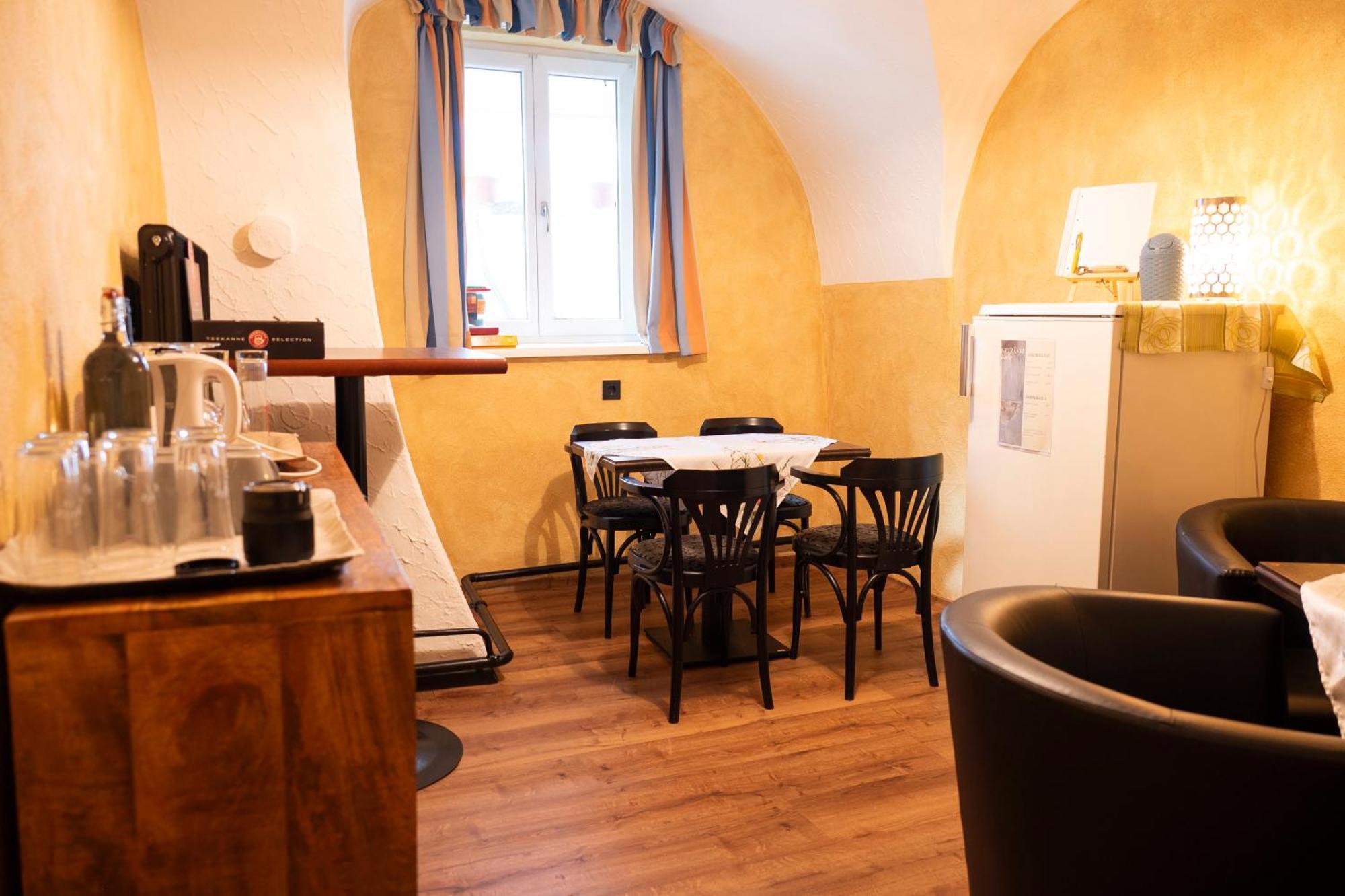 Bed & Breakfast Goldener Stiefel Mariazell Εξωτερικό φωτογραφία